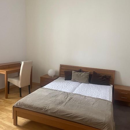 Apartman Pistacia Priame Centrum Bb バンスカー・ビストリツァ エクステリア 写真